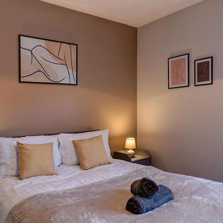 Cosy 2 Bed Home Честърфилд Екстериор снимка
