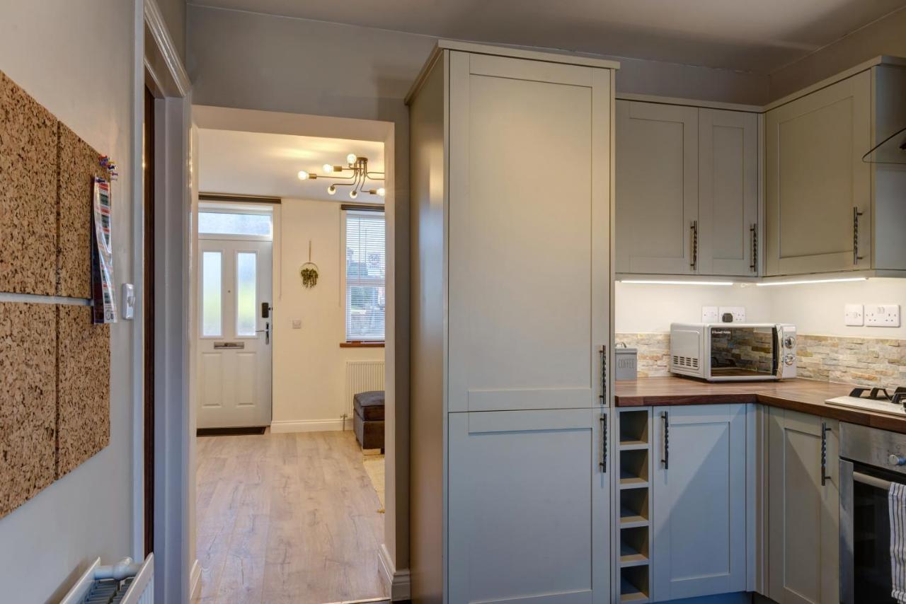 Cosy 2 Bed Home Честърфилд Екстериор снимка