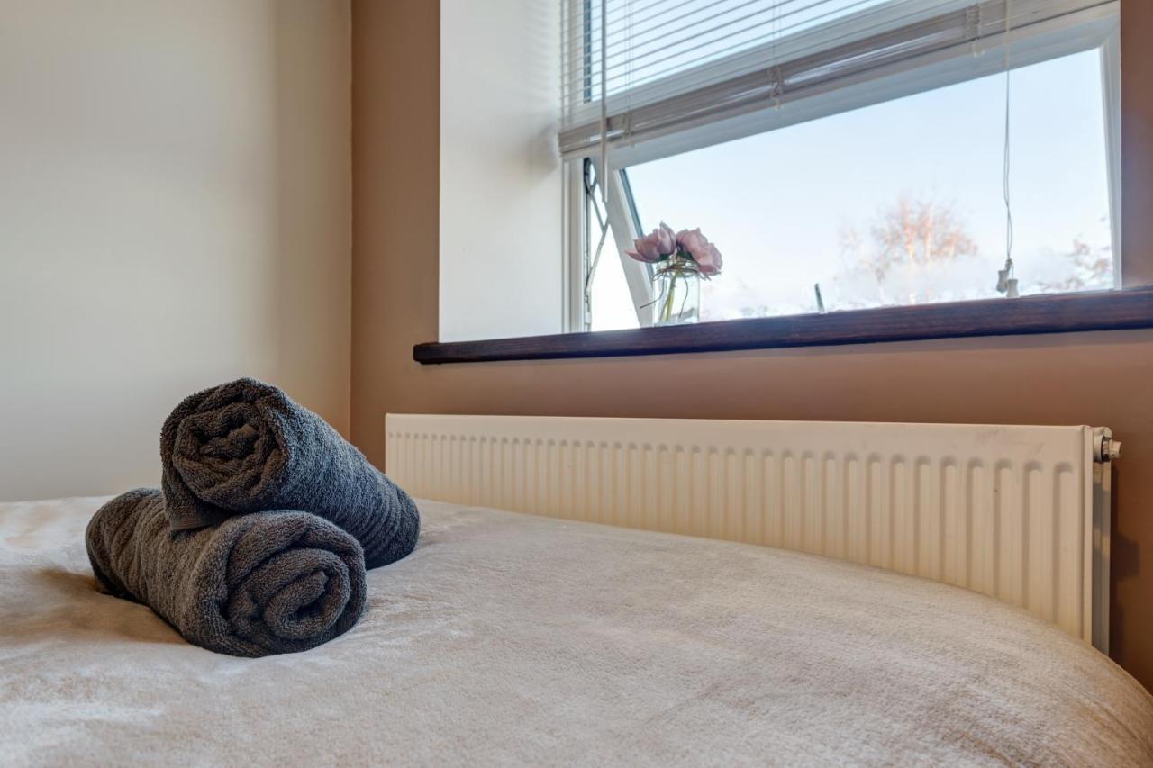 Cosy 2 Bed Home Честърфилд Екстериор снимка